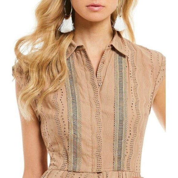 Dress - Picture 3 of 9